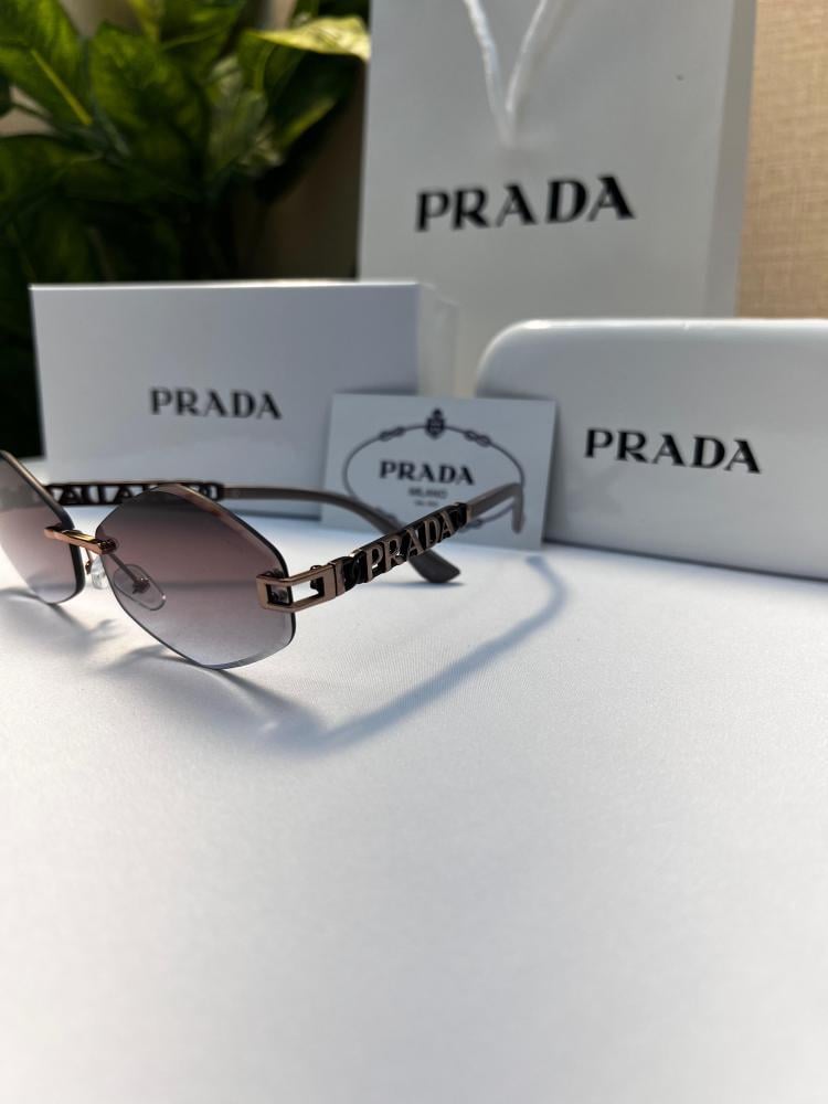 نظارة PRADA عدسة مدرج
