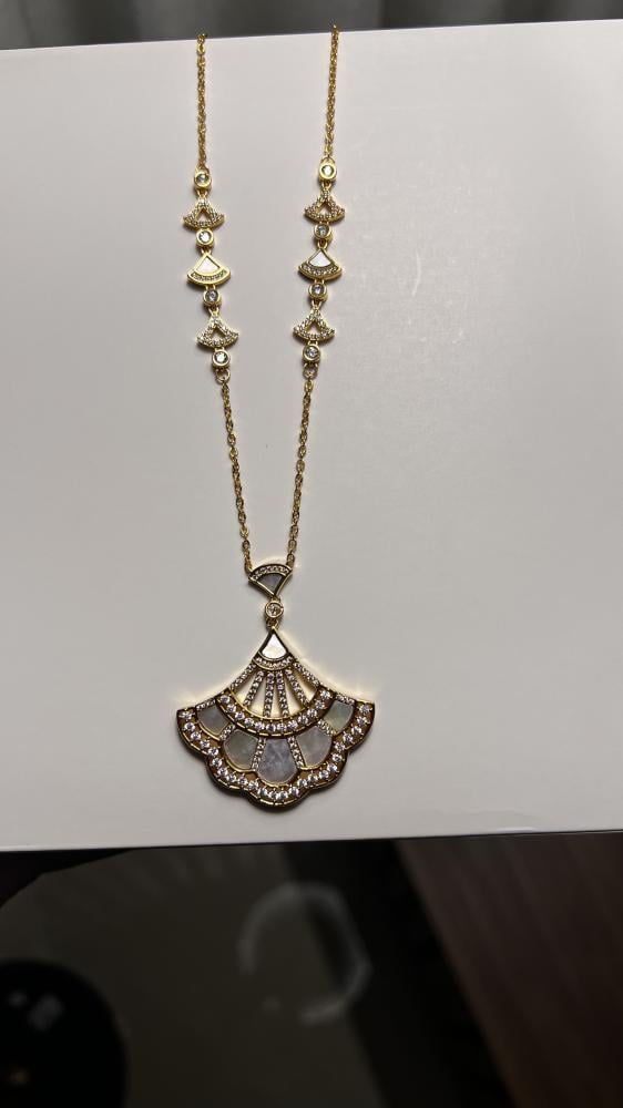 سلسال BVLGARI الماسي -لؤلؤي