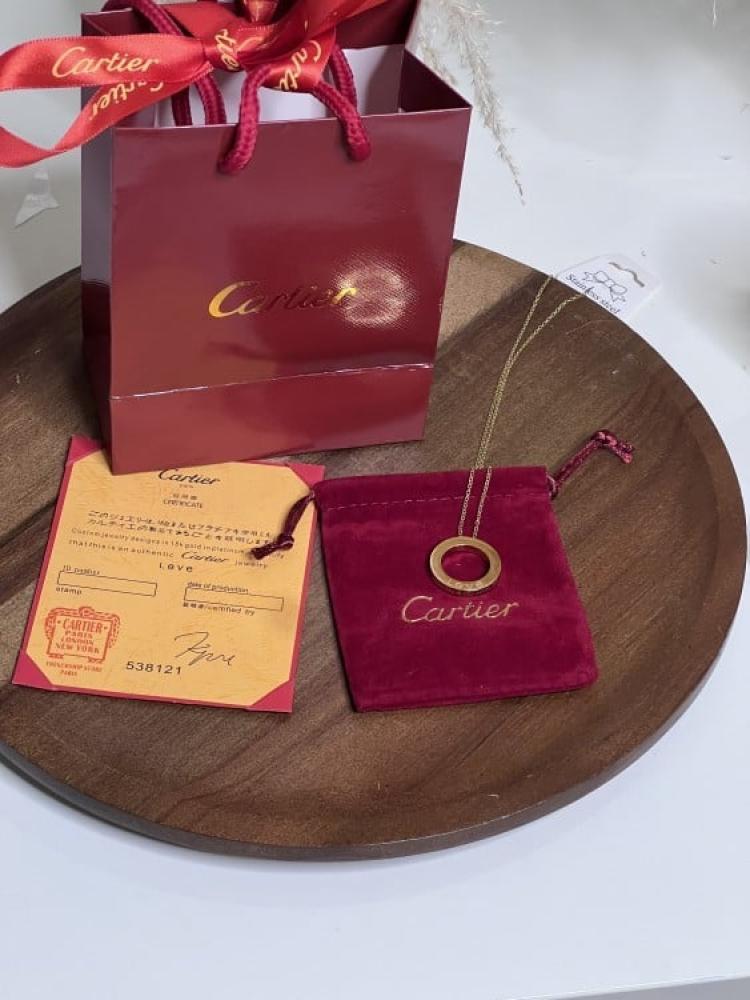 سلسال Cartier الذهبي
