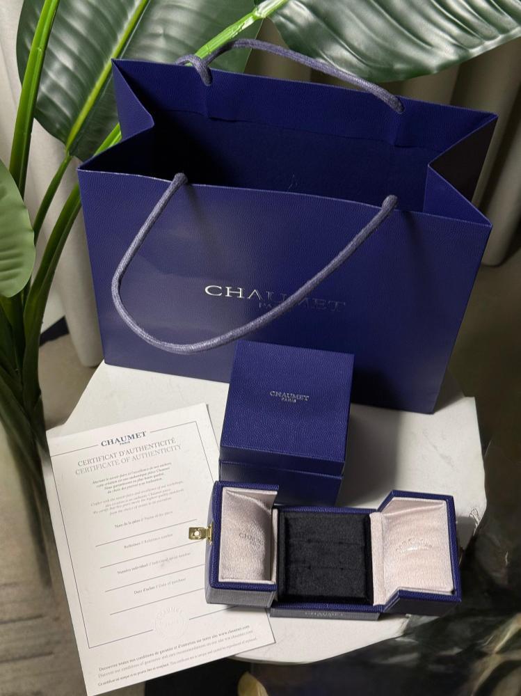 خاتم CHAUMET - خاتم شوميه مقاسات مفتوحه لون ذهبي - فضي
