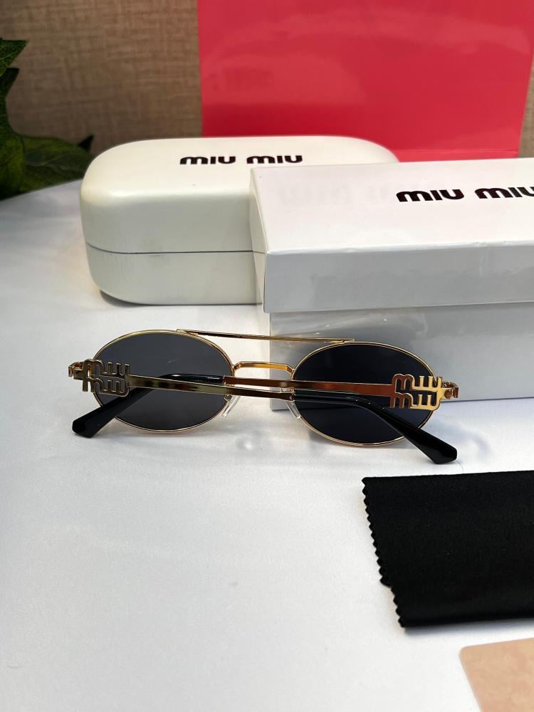 نظارة miu miu - ملون