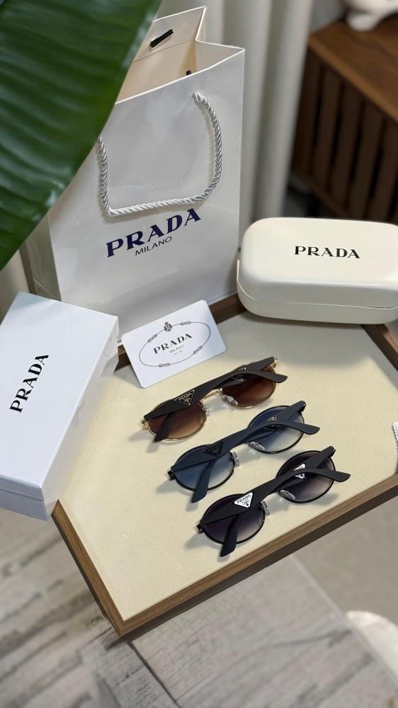 نظارة PRADA ـ ثلاث الوان