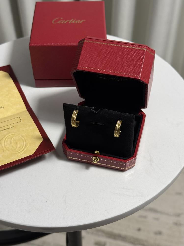 حلق Cartier - حلق كارتيه ذهبي