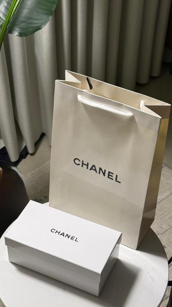 نظارة Chanel- اطار مموج - عدسه اسود مدرج