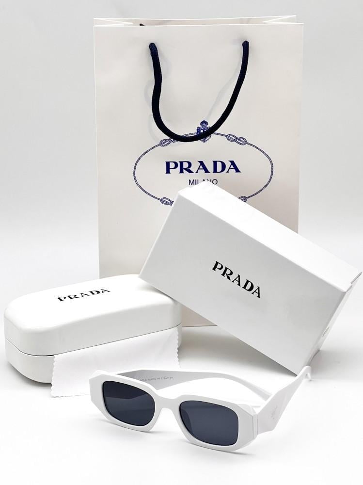 نظارة PRADA المشهورة إطار أبيض