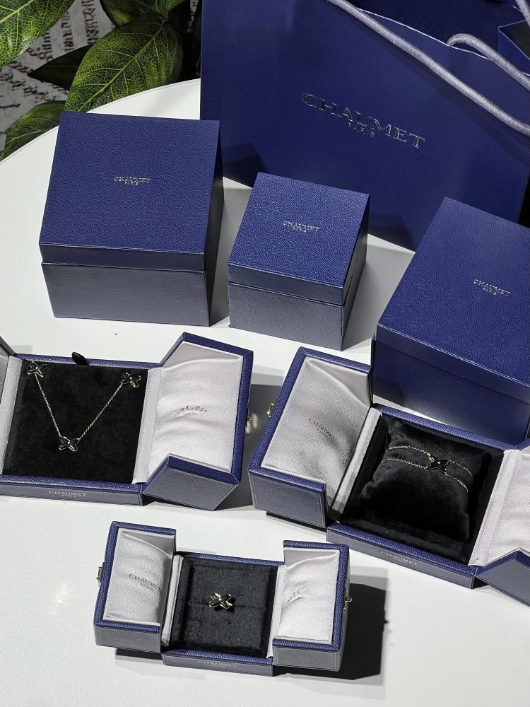 طقم إكسسوارات CHAUMET - طقم شوميه أسود