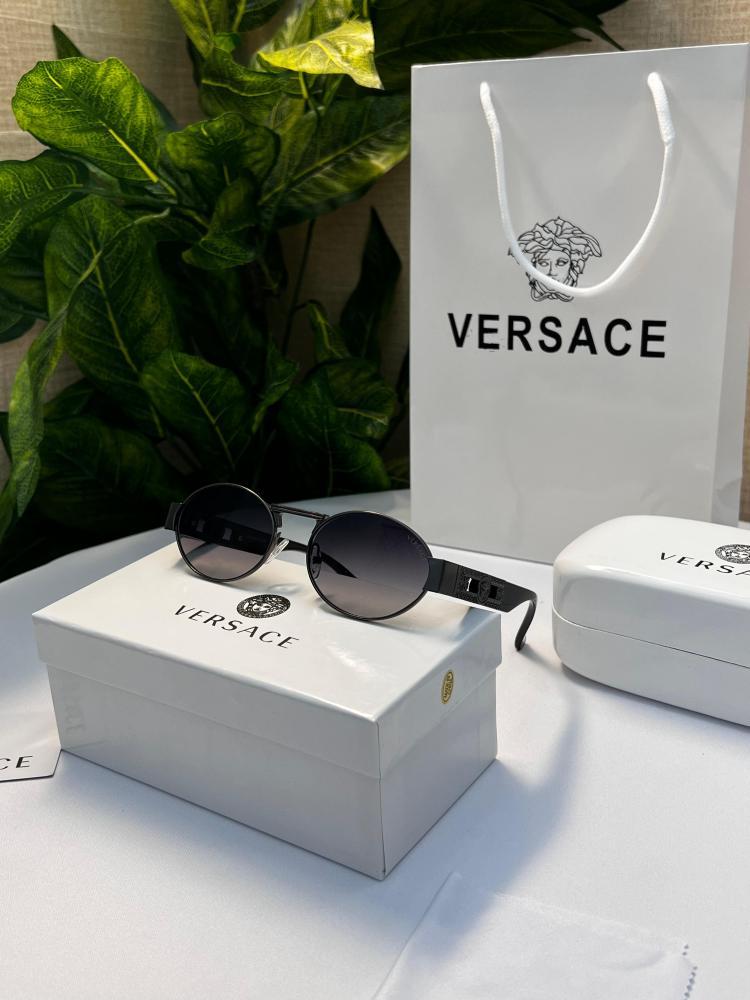نظارة versace- ملون