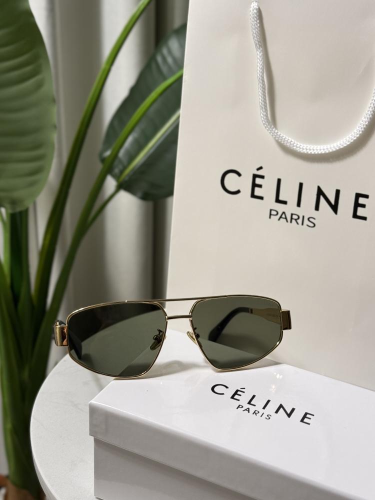 نظارة CELINE اطار ذهبي - عدسة اخضر