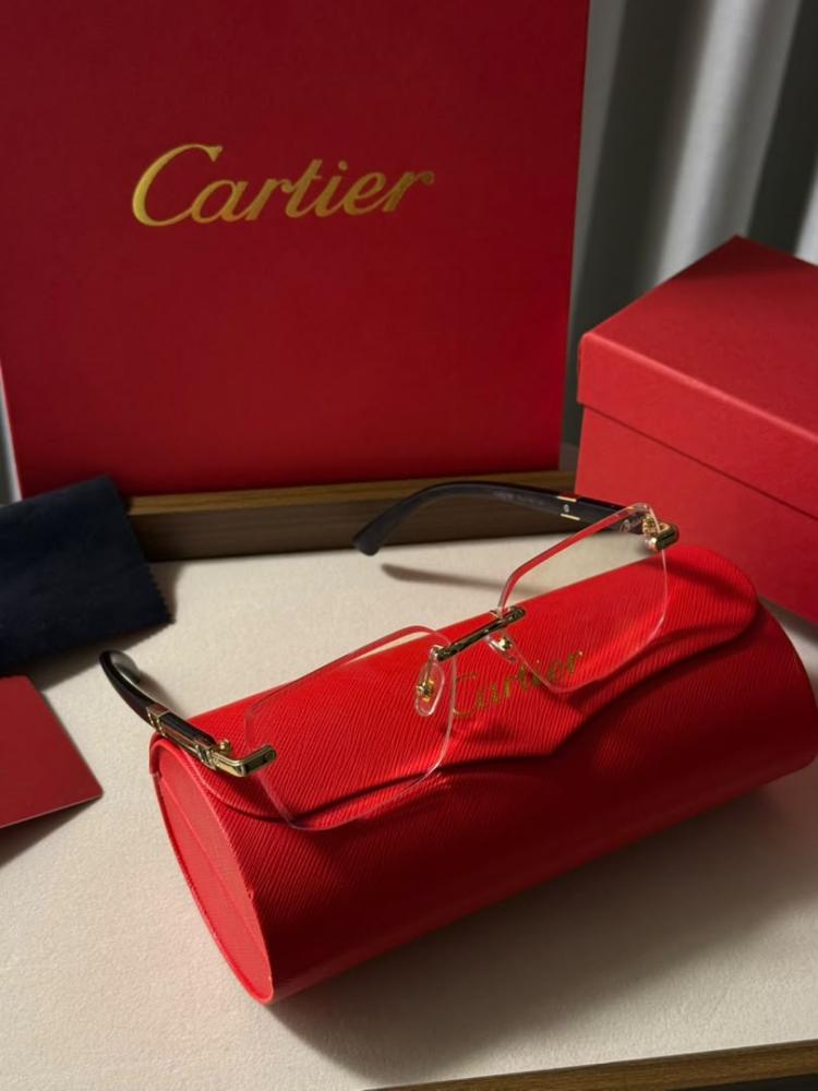 نظارة cartier - اطار اسود عدسة شفاف
