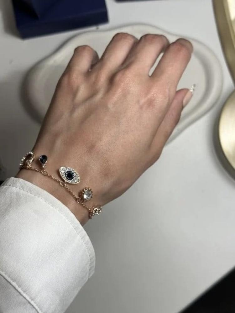 إسوارة SWAROVSKI إسوارة SWAROVSKI اسوارة سوارفيسكي