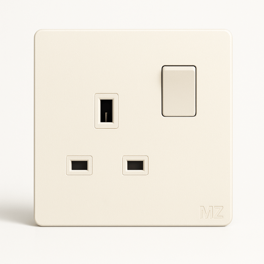 13 Ampere fuse with switch - MZ Slim