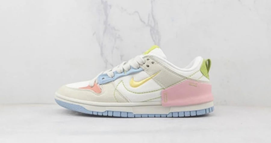 NIKE