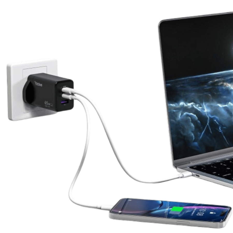 شاحن جداري سريع 65 واط بمنفذين USB-C ومنفذ USB-A من Active