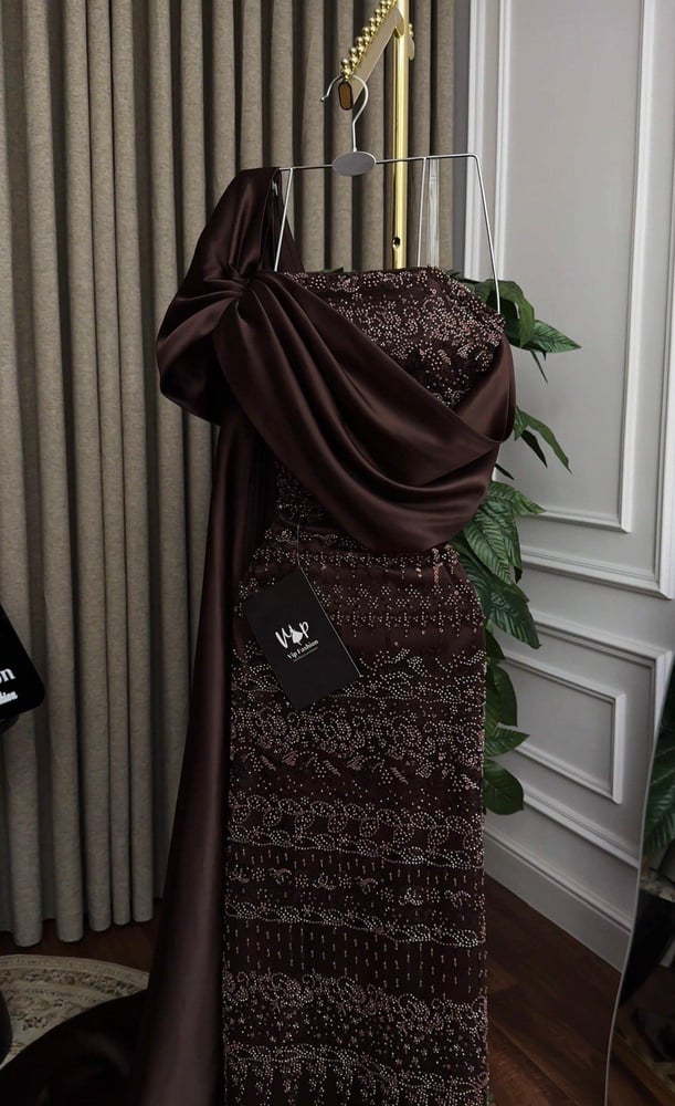 فستان سهرة نارين