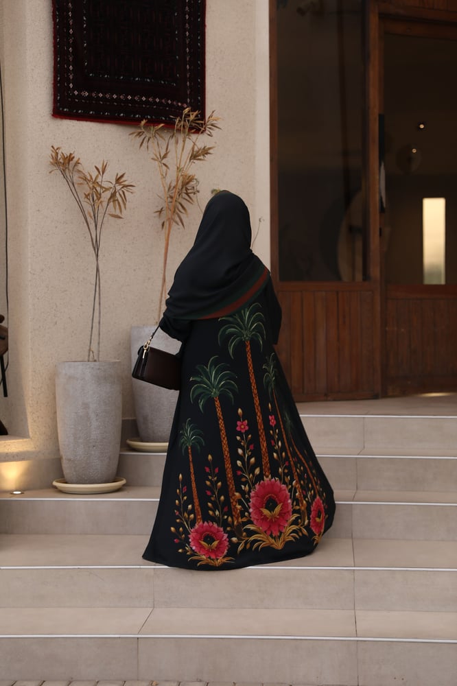 عباية اليوم الوطني