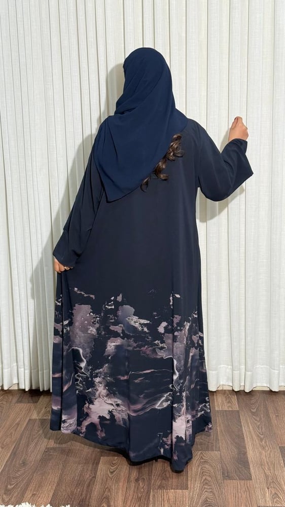 Summer abaya made of luxurious chiffon with a flared design