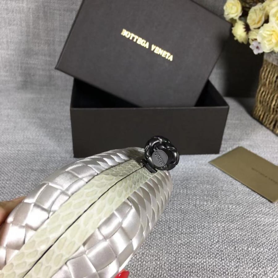Clutch Bottega Veneta