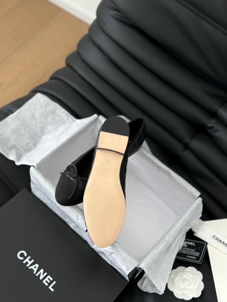 Empty Chanel