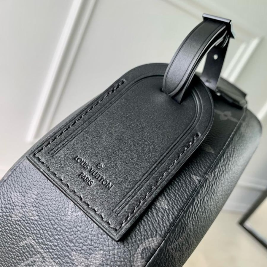 Louis Vuitton bag 28cm