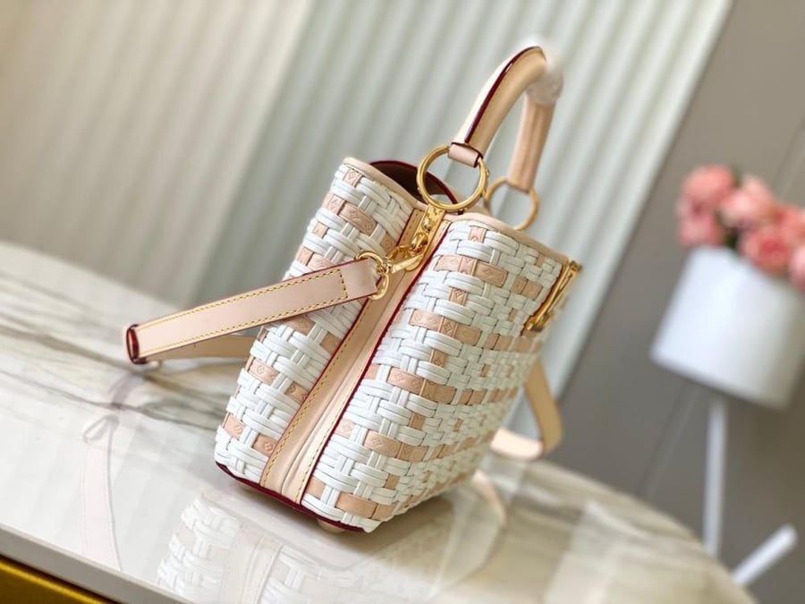 Louis Vuitton bag 27cm