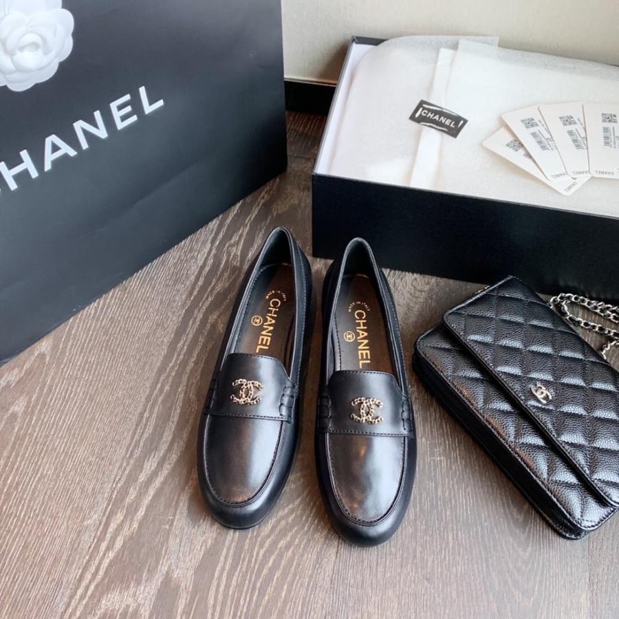 Chanel shoe