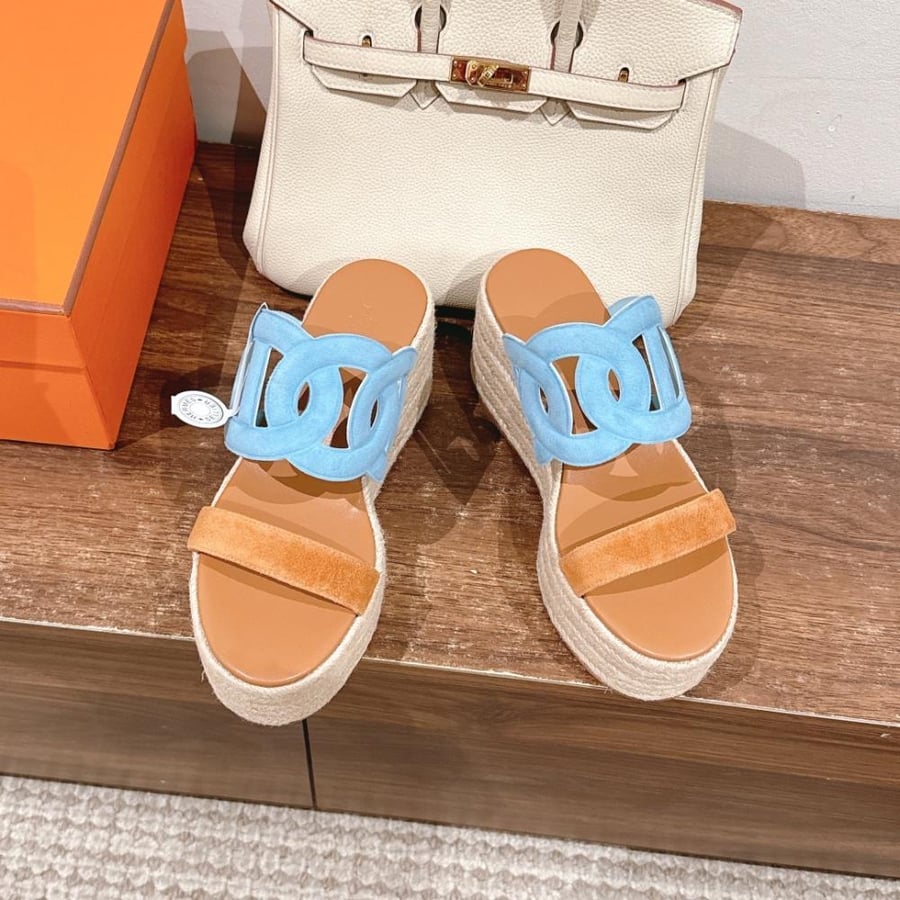 Hermes heel