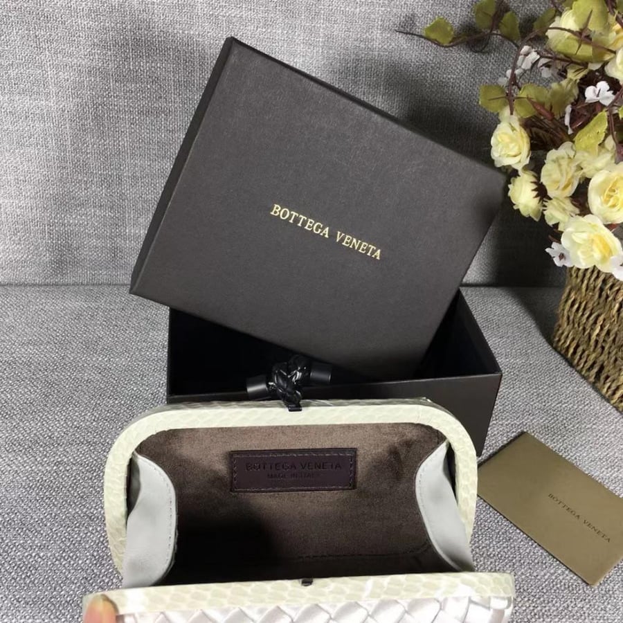 Clutch Bottega Veneta