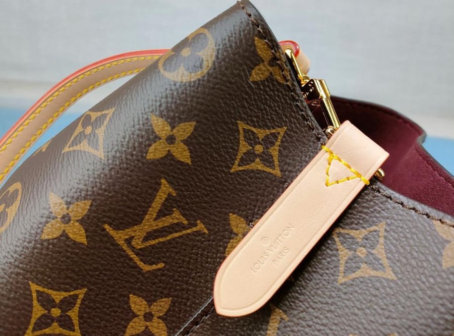 Louis Vuitton bag