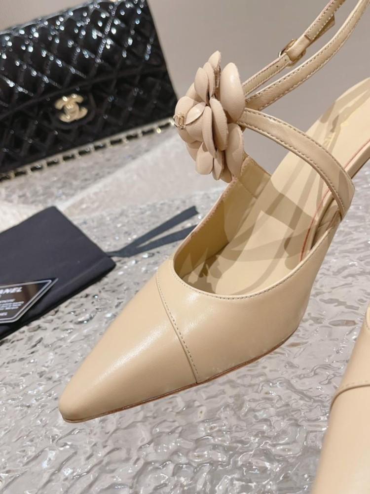Chanel heel