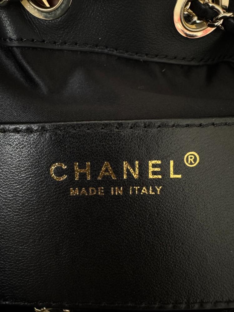 Chanel bag 22cm