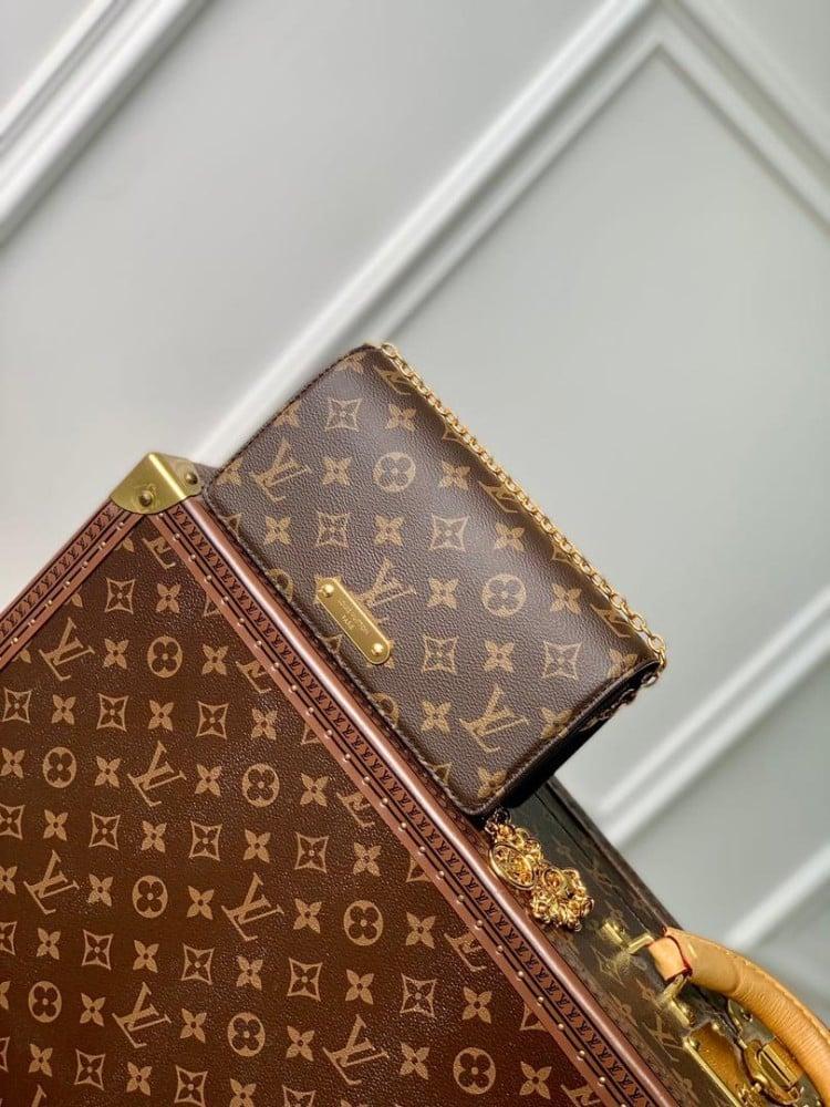 Louis Vuitton bag