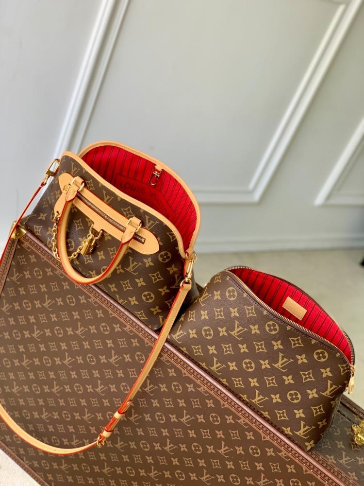 Louis Vuitton bag