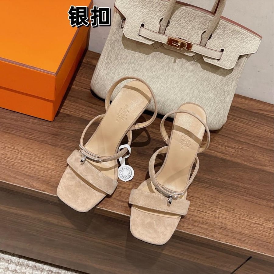 Hermes heel