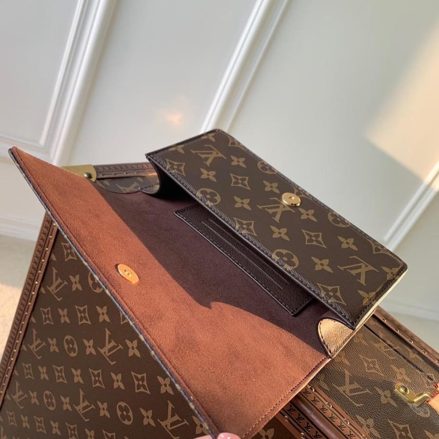 Louis Vuitton bag