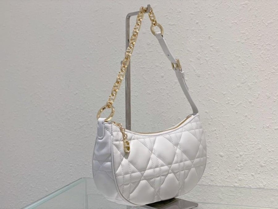Dior bag white