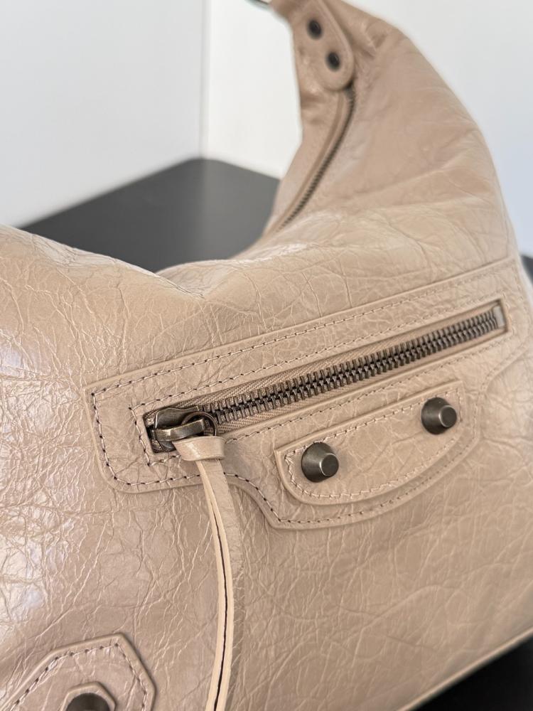 حقيبة بلنسياقا 28cm (ألوان متعددةا