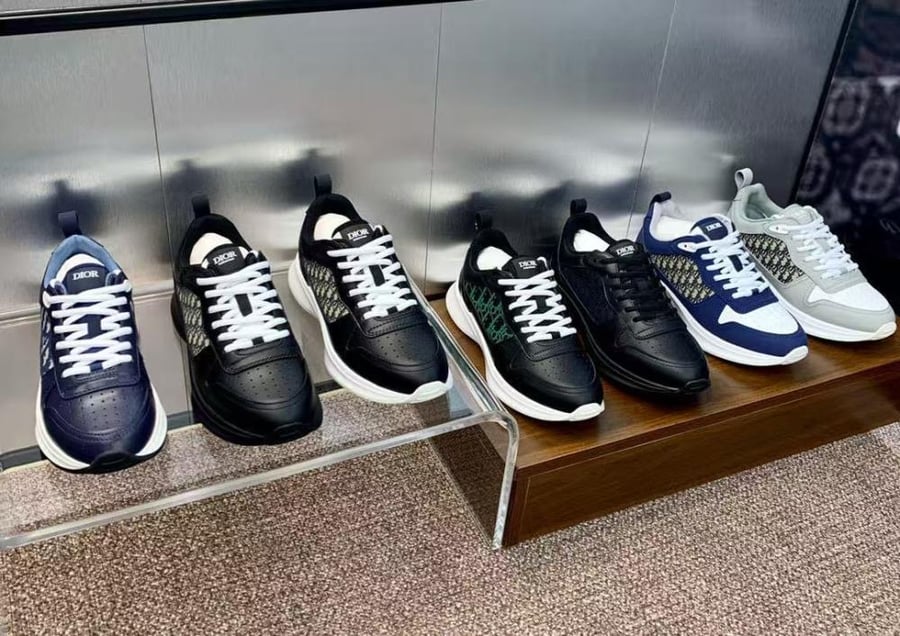 Dior shoe
