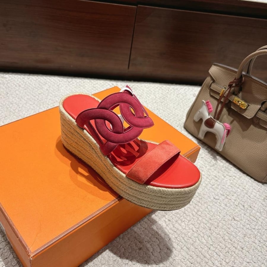 Hermes heel