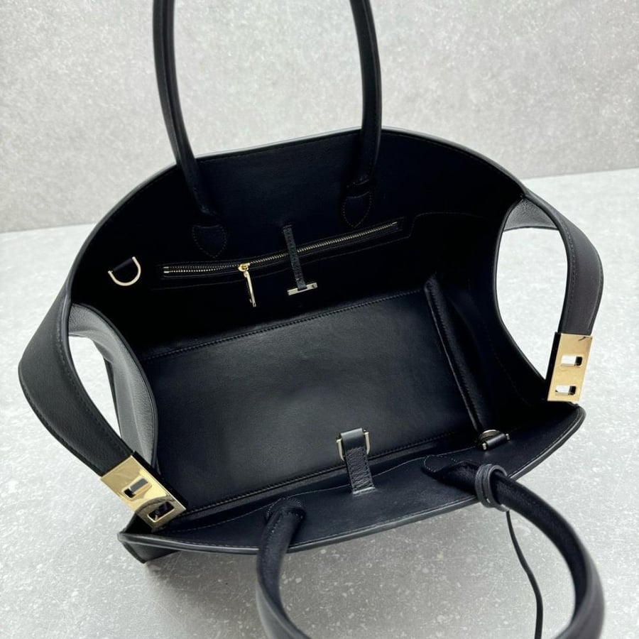 حقيبة سلفاتور فيراغامو 32cm