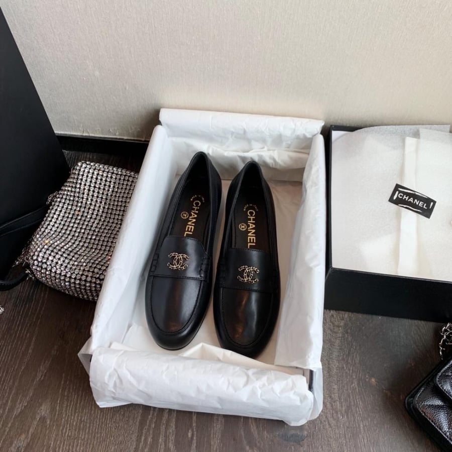 Chanel shoe