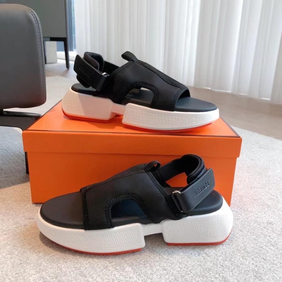 Hermes sandal (two colors)