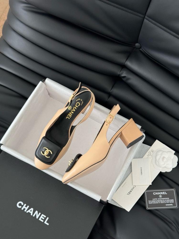 Chanel heel