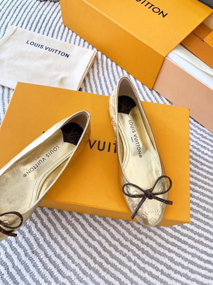 Louis Vuitton flat