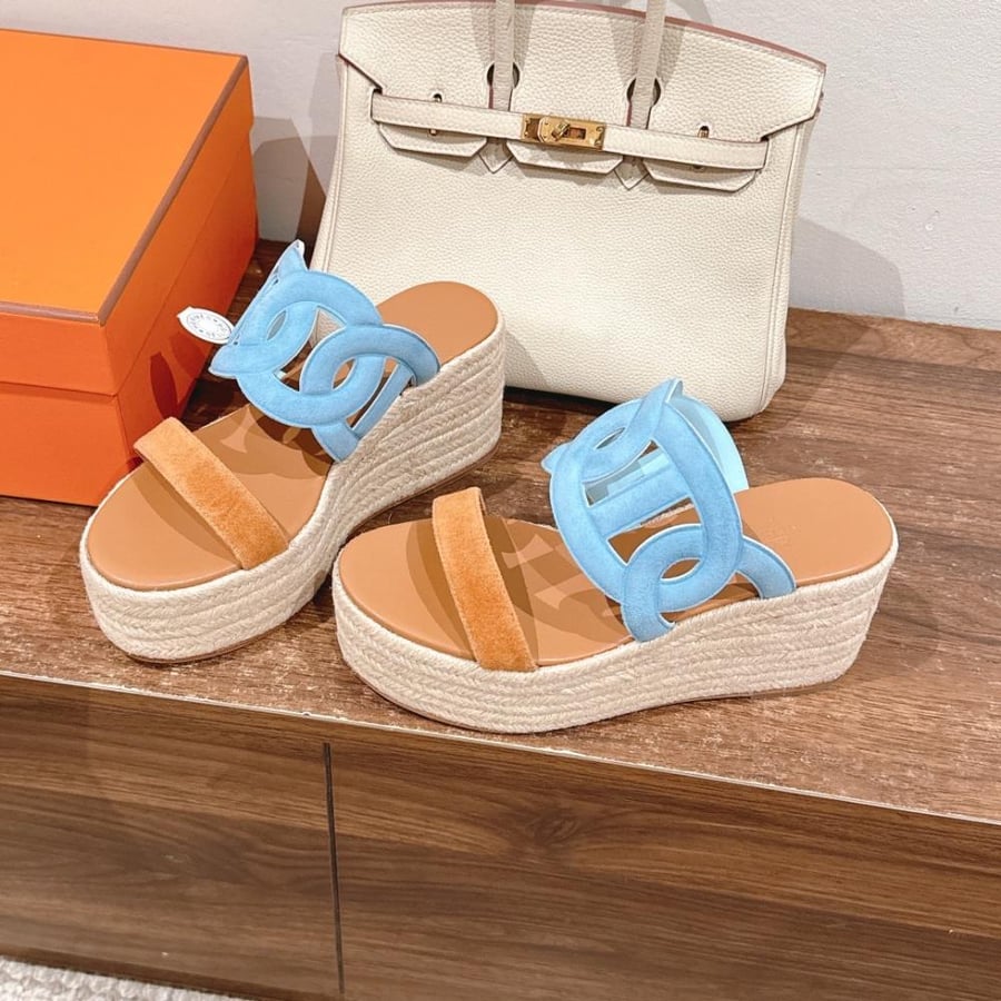 Hermes heel