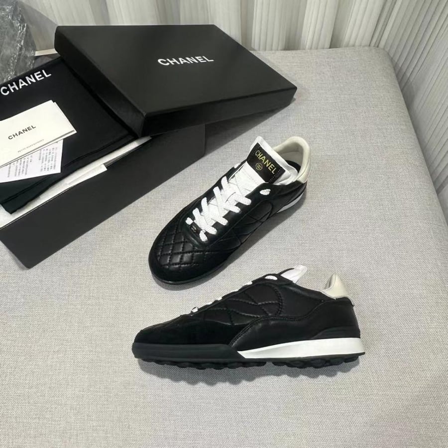 Chanel shoe