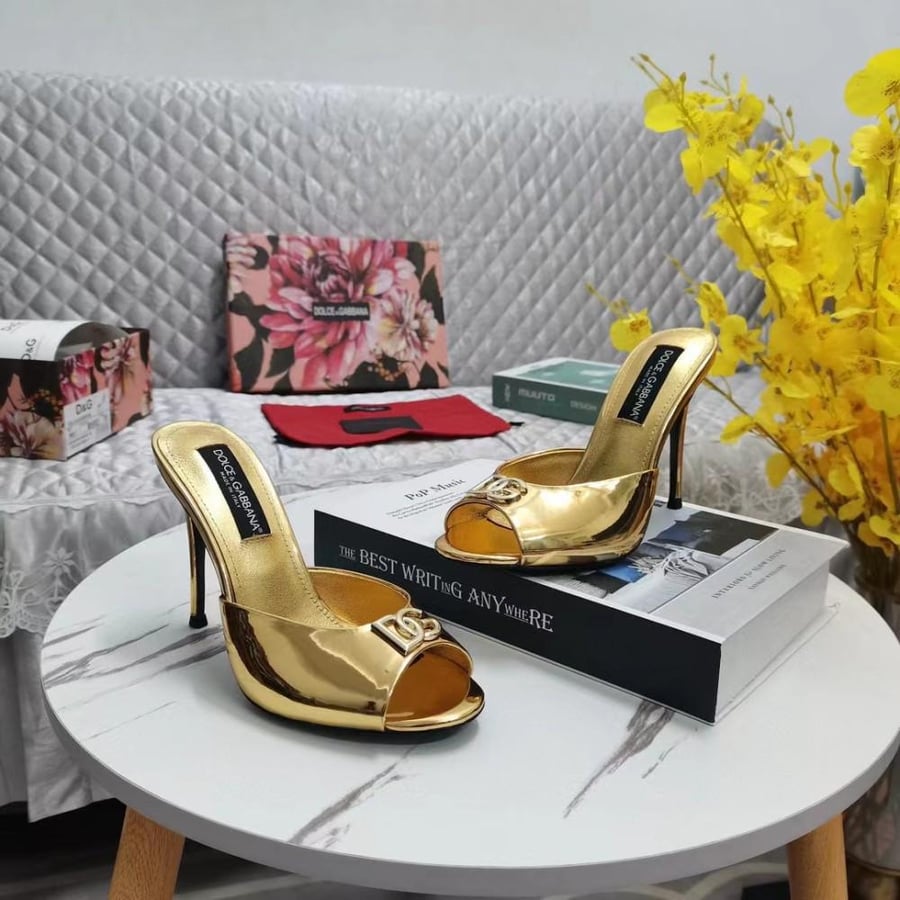 Dolce & Gabbana heel