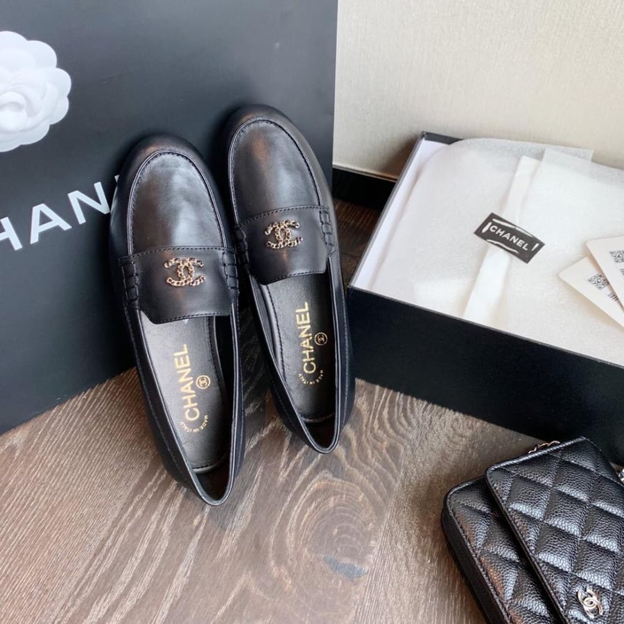 Chanel shoe