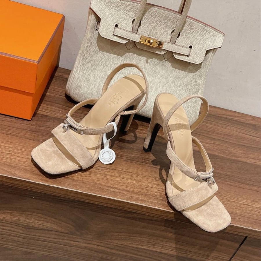 Hermes heel