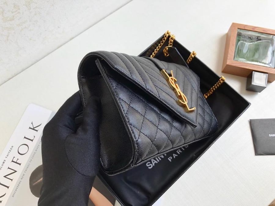 حقيبة ايف سان لوران ysl