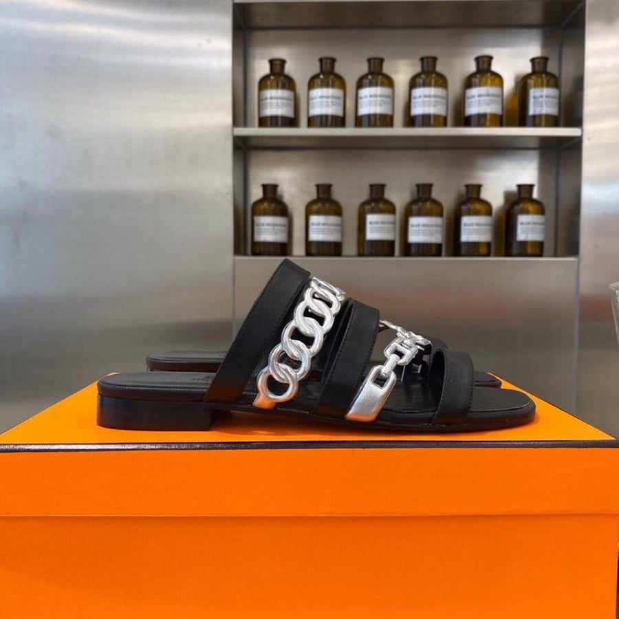 Empty Hermès